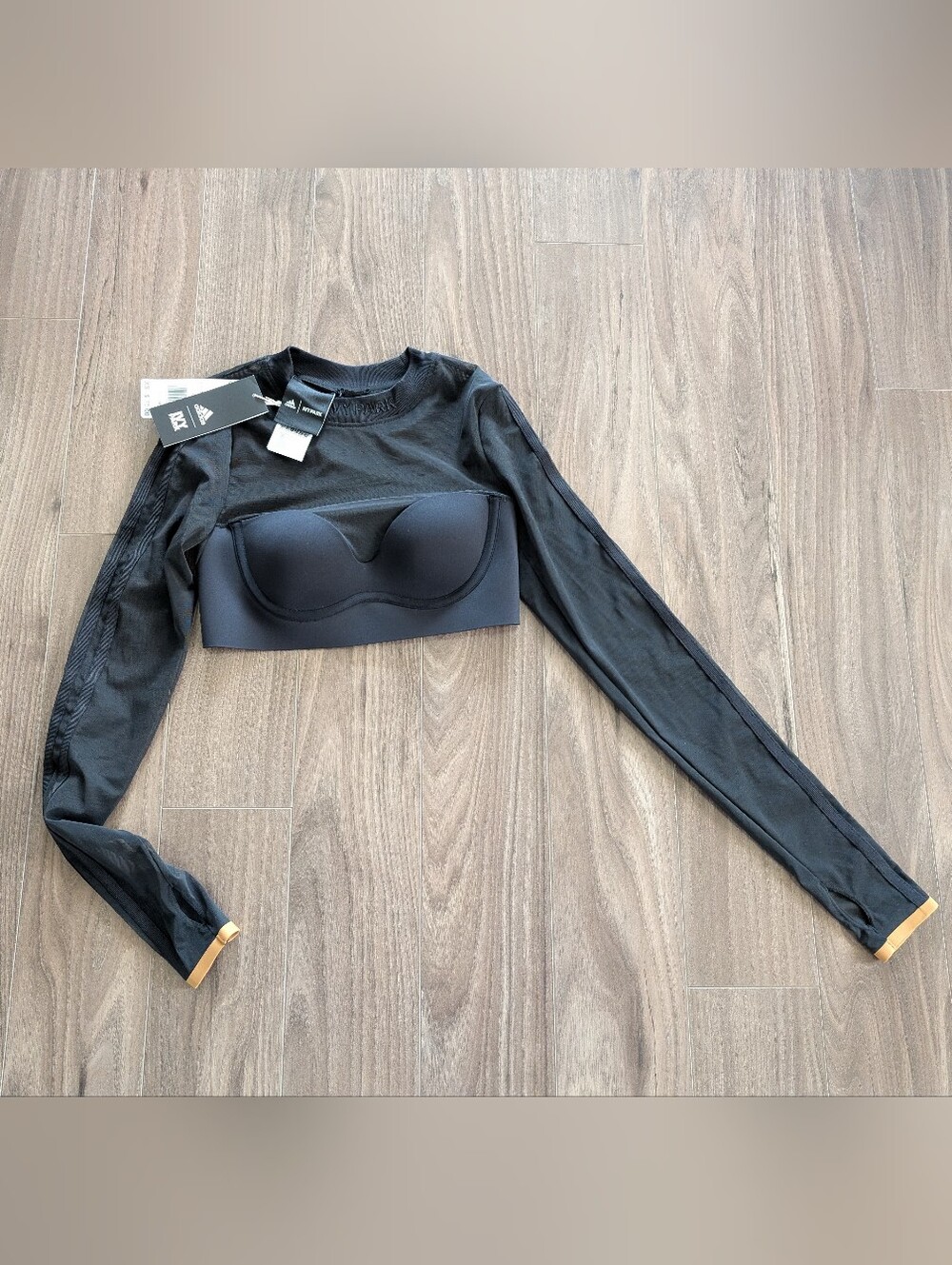 NWT Ivy Park adidas Black Long-Sleeve Crop Top Mesh with Gold Trim (Size XS)